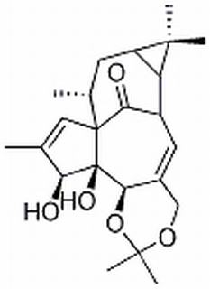 Ingenol-5,20-acetonide